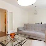 Joivy Stunning 3br Apt With Balcony, Nearby Saldanha Subway & Ist Apartamento Lisboa