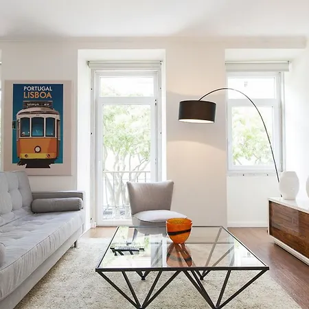 Apartmán Joivy Stunning 3br Apt With Balcony, Nearby Saldanha Subway & Ist