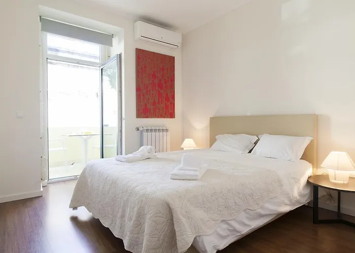 Apartamento Joivy Stunning 3br Apt With Balcony, Nearby Saldanha Subway & Ist Lisboa